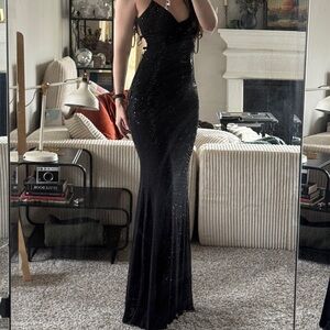 Windsor Black Maxi Dress
